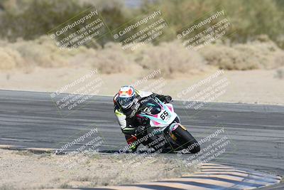 media/Dec-07-2025-CVMA (Sun) [[3e7d2de5dc]]/Race 7-Formula Lightweight Twins Shootout/